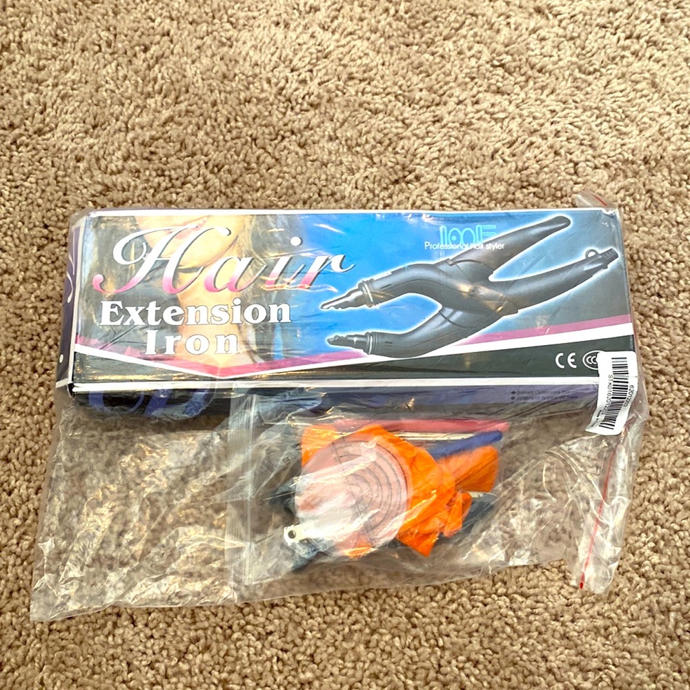 Hair extension iron